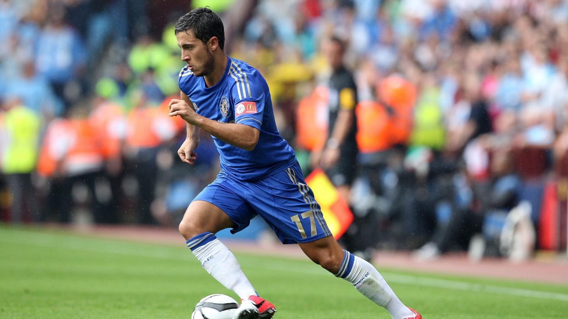 科里·简：全黑队边锋位置上的“隐形杀手”，迅速洞察防线漏洞